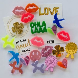 Acrylaat Pins en speldjes